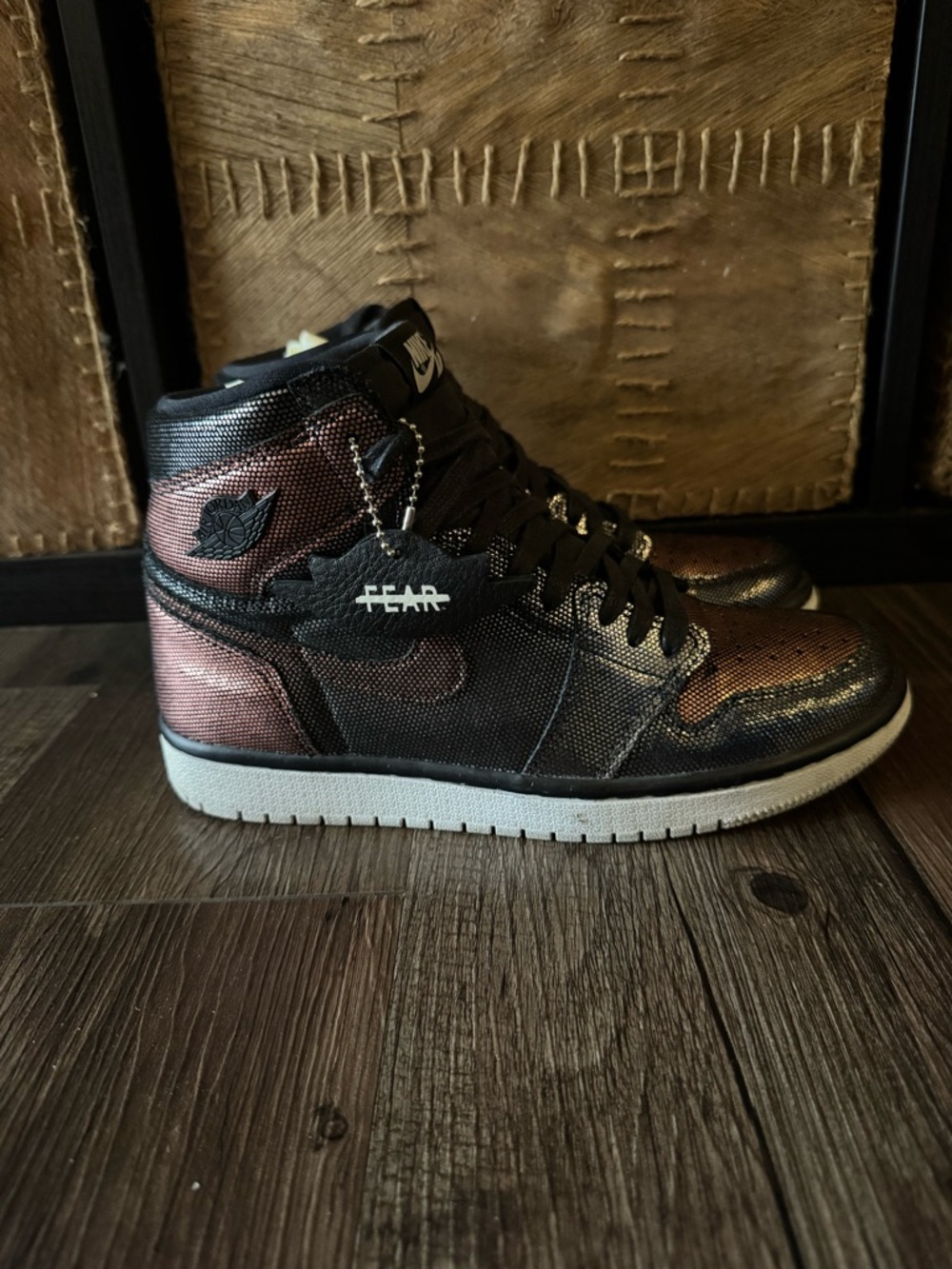 Air Jordan 1 High OG “Fearless” – Women’s 7.5